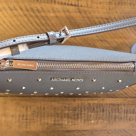 Michael Kors Pochette Slate Gray Silver Studded Leather Shoulder Bag - Picture 12 of 13